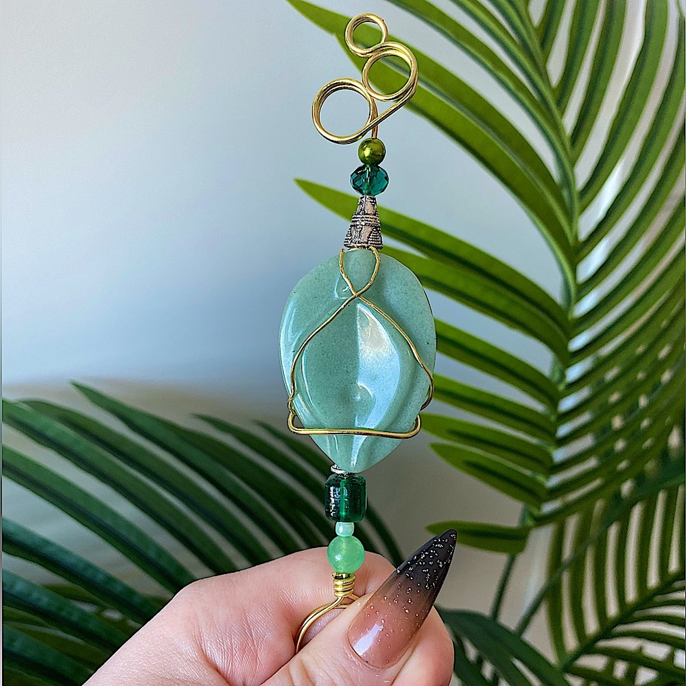 Smoke Ring - Aventurine Yoni